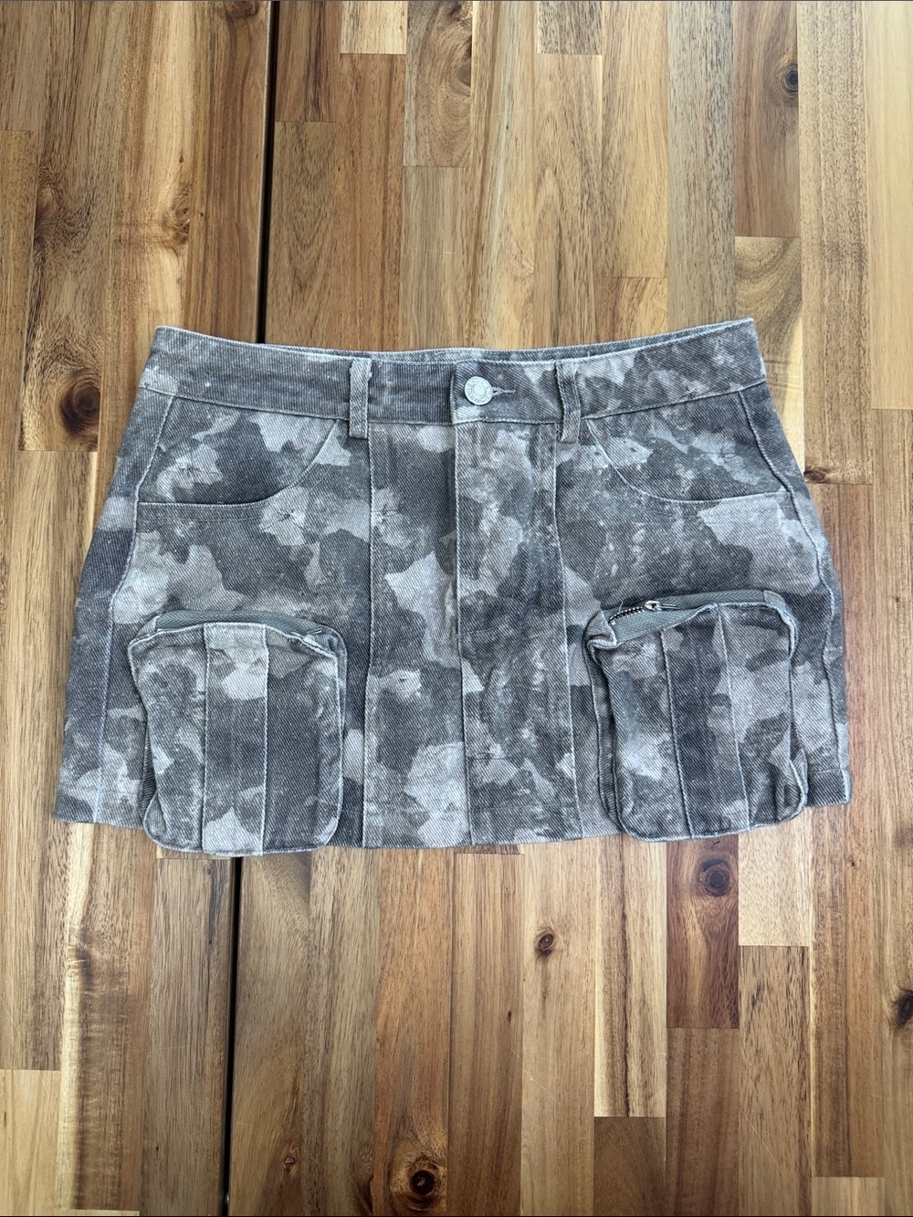 Edikted Camo Mini Skirt